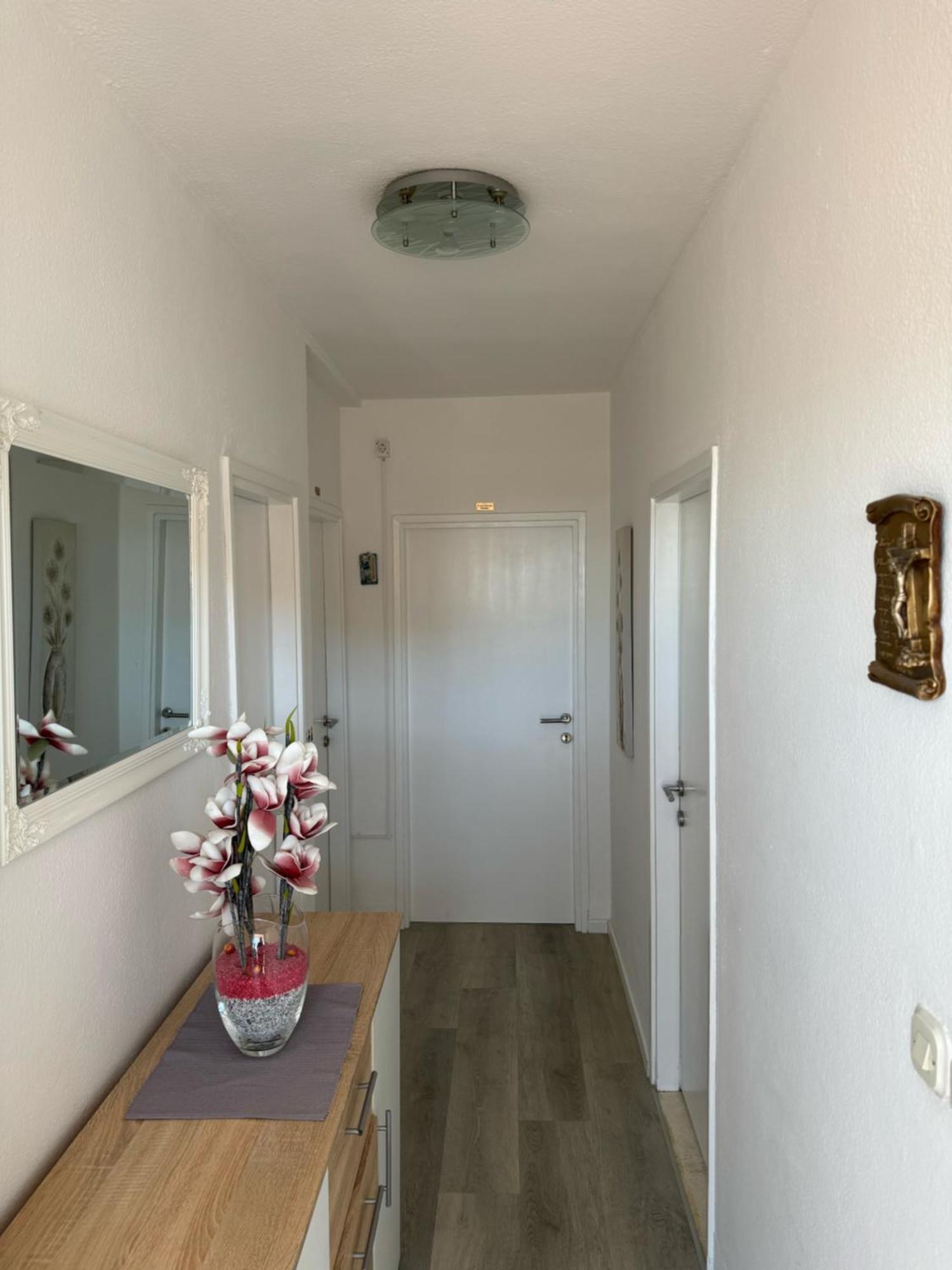 Apartmani Komparic Baska Voda Exterior photo