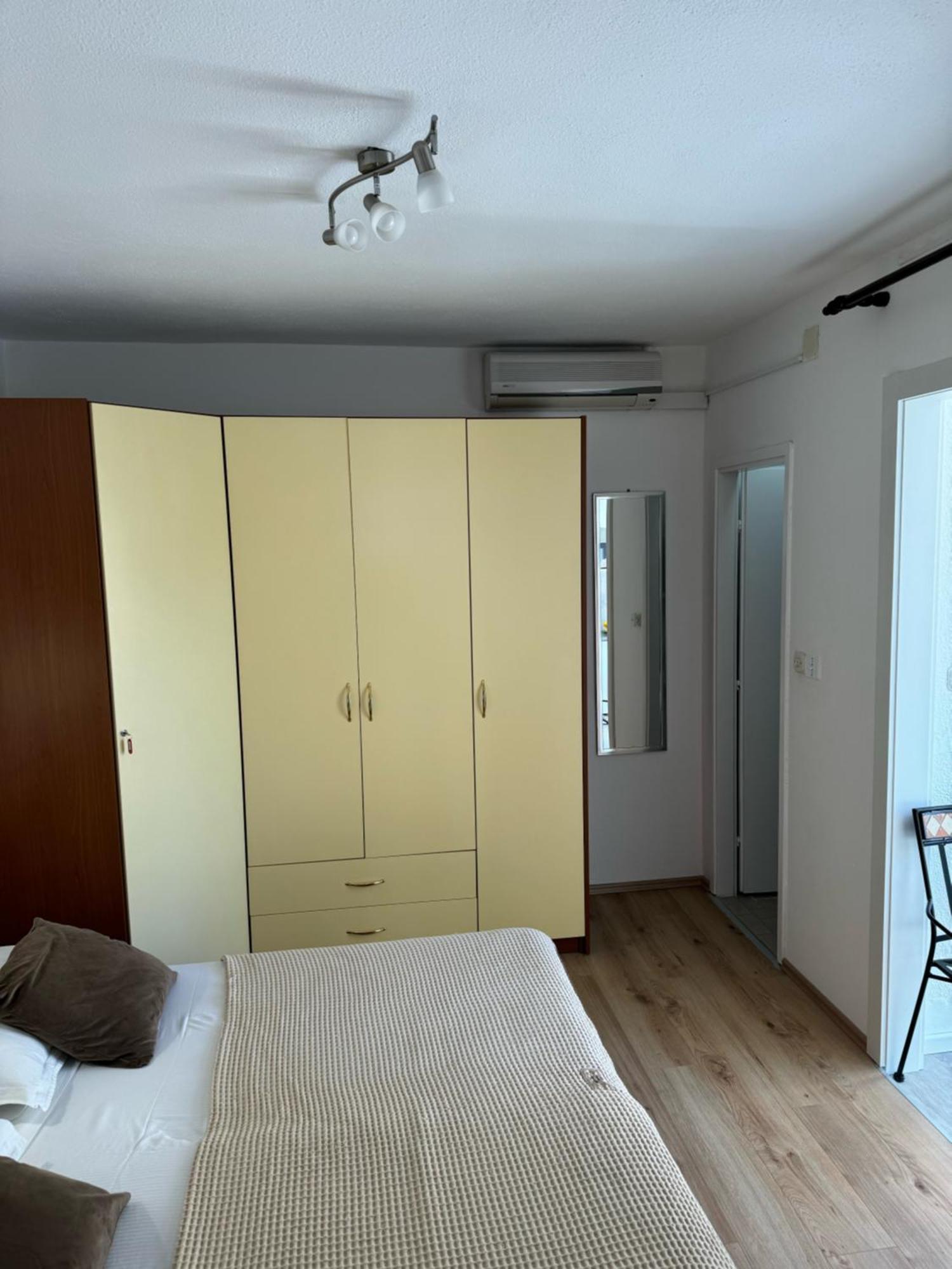 Apartmani Komparic Baska Voda Exterior photo