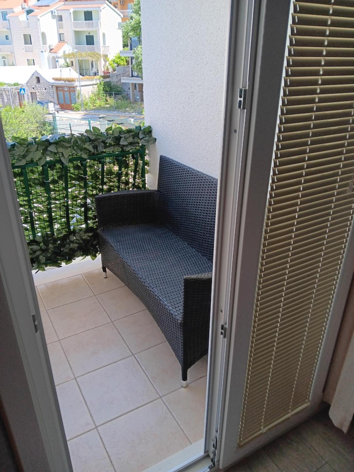 Apartmani Komparic Baska Voda Exterior photo